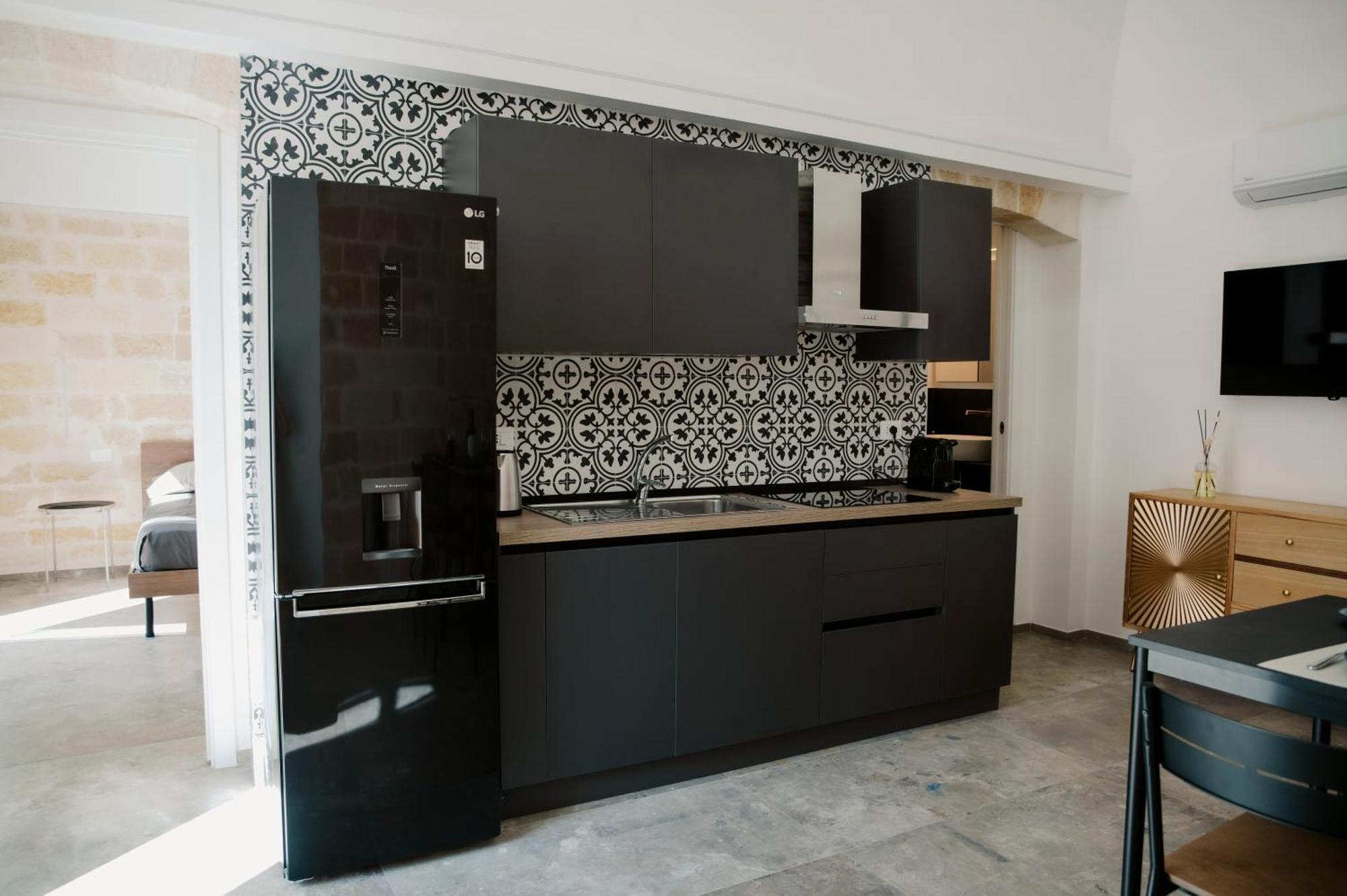 Petrina Home - Suite Rooms Barletta Zewnętrze zdjęcie